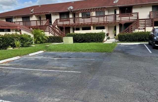 615 NW 210th St photos photos