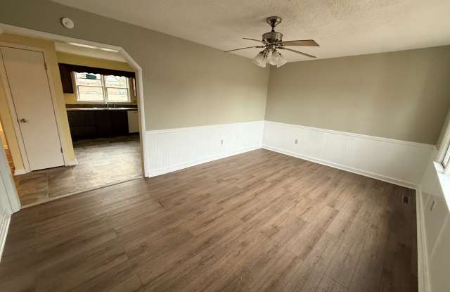 608 Mount Pelia Road - 608 Mount Pelia Road, Martin, TN 38237