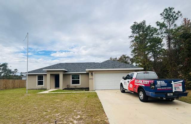 Desirable SW Ocala Neighborhood- 3/2/2 **WON"T LAST** - 16952 Southwest 46th Terrace, Marion County, FL 34473