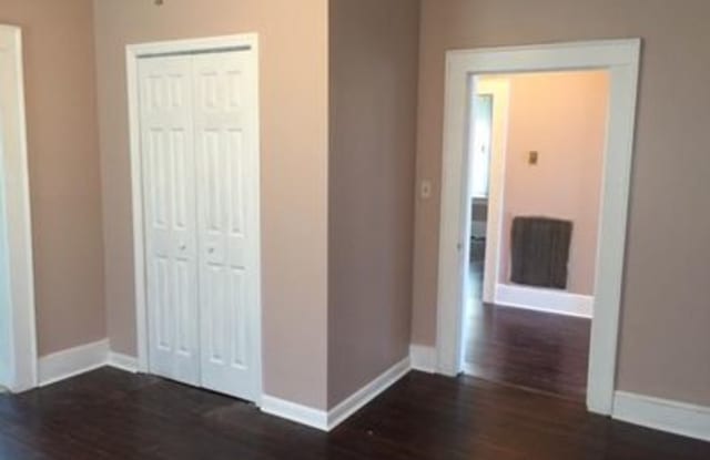 2642 Meadow St Gallery 2