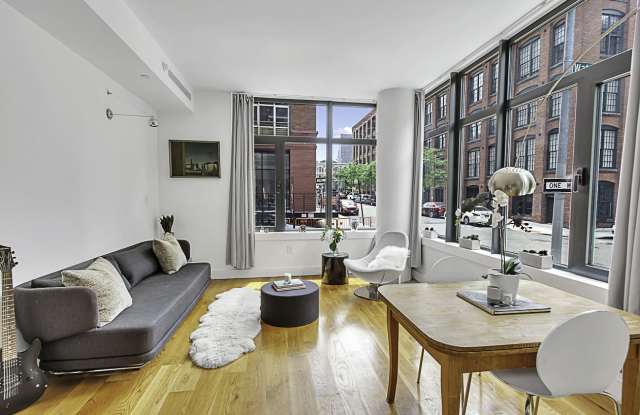 47 Bridge Street Gallery 3