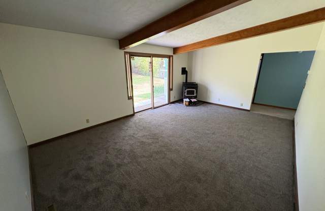Spacious Home with Attached Garage & Fenced Backyard Gallery 4