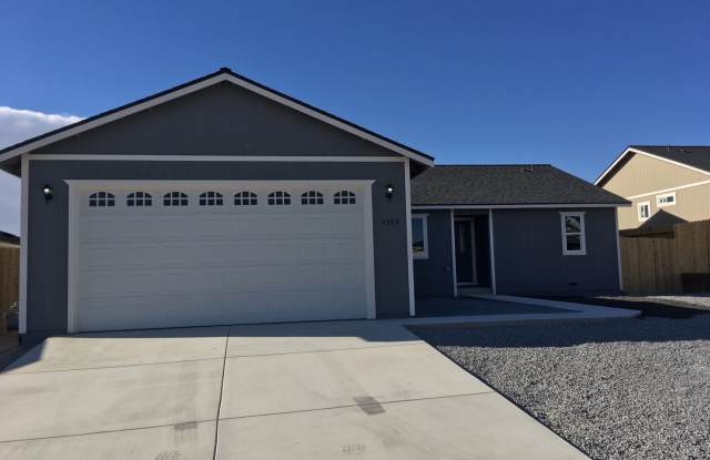 4549 Spaight Way* photos photos