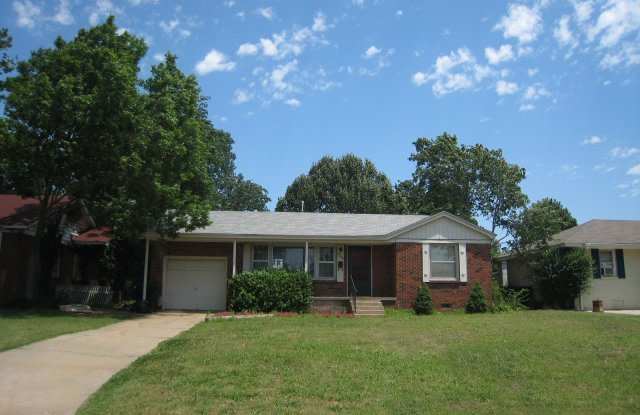 2749 Cambridge Ct - 2749 Cambridge Court, Oklahoma City, OK 73116