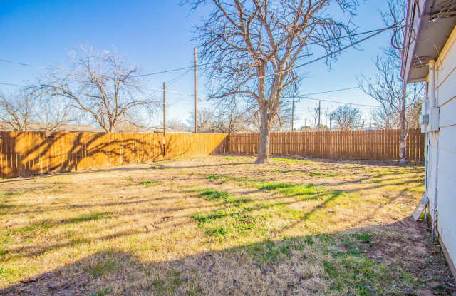 4629 Elgin Avenue photos photos