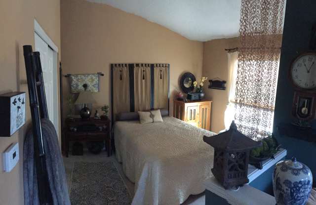 1570 Northeast 63rd Avenue photos photos