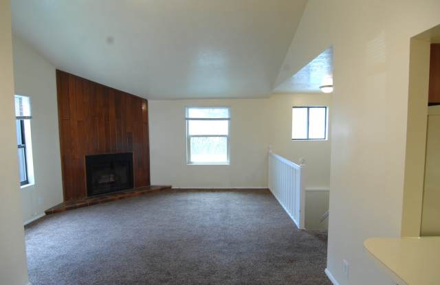 Great 4 Bedroom Now Available photos photos