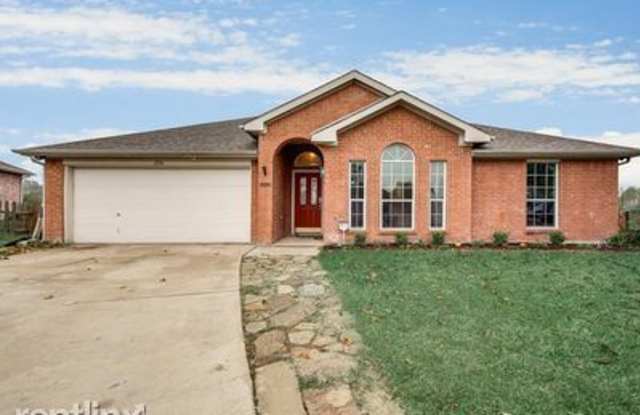 1230 Crooked Creek Court Gallery 2