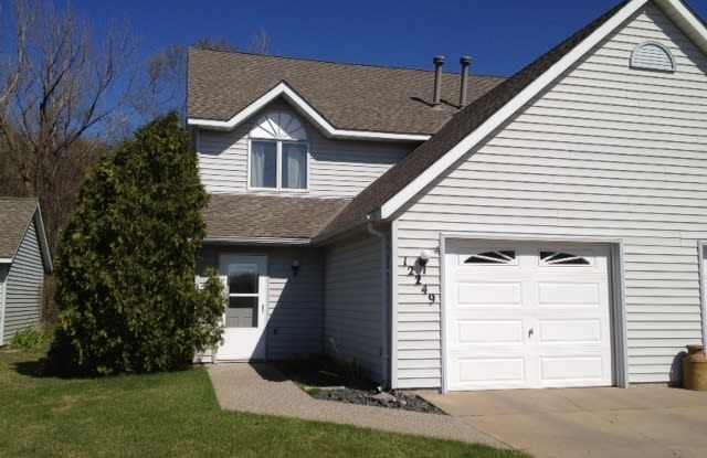 Nice End Unit town home in a small neighborhood, 2bd, 2ba $1849/mo photos photos