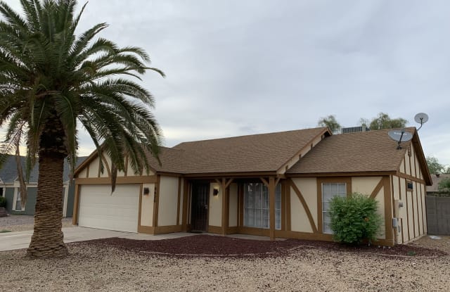8620 W Charter Oak photos photos