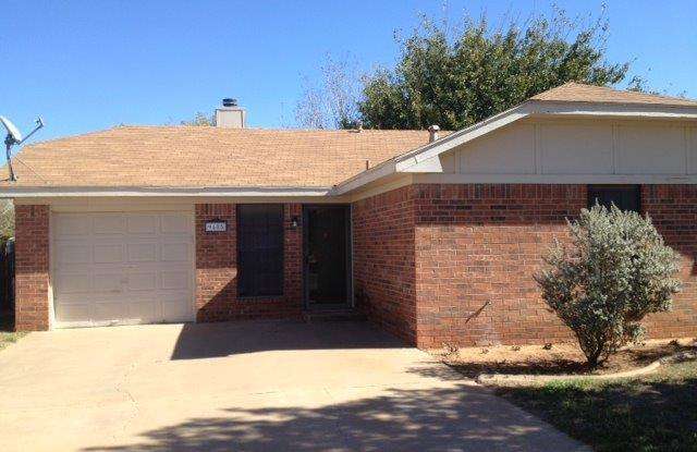 Wonderful 3 bed in south Lubbock on quiet culdesac . - 9605 Dover Avenue, Lubbock, TX 79424