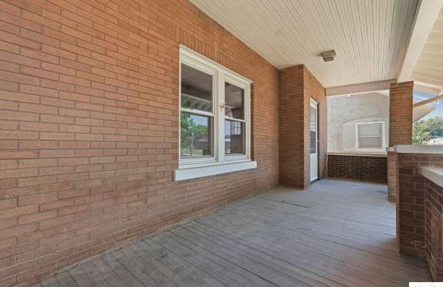 535 A Avenue Gallery 4