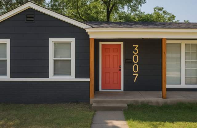 3007 31st St photos photos
