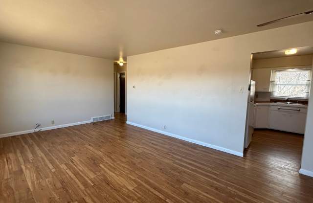 Lease Today For $250 Off Your First Month | Convenient Central Fort Collins 3 Bedroom Home Close to CSU Gallery 4