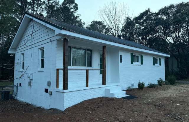 3117 Tryon Road Gallery 2