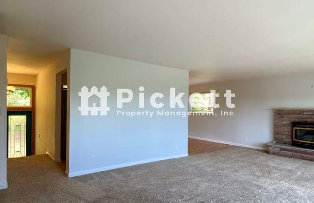 4792 Northwest Eldorado Boulevard Gallery 4