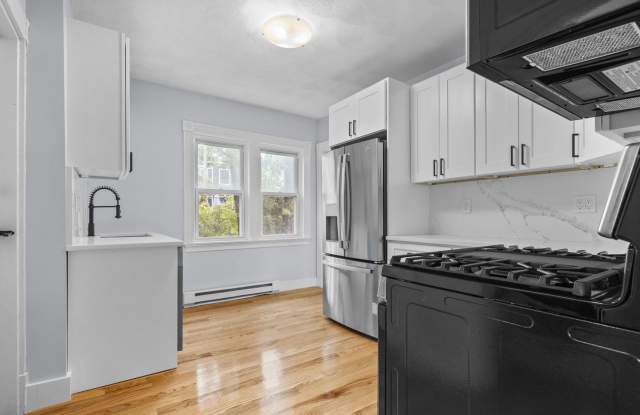 Renovated 5 bed 2 bath in Somerville..... photos photos