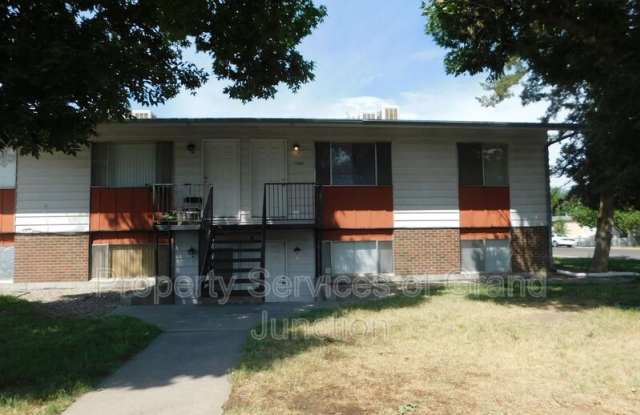 2860 Elm Circle photos photos