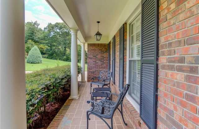 4461 S Roberts Drive Gallery 2