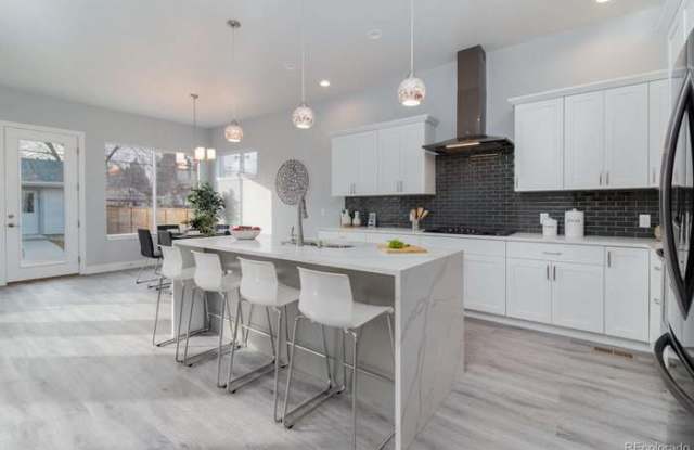 1901 Jay Street photos photos