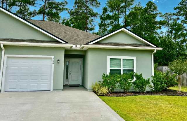 3/2, landscaping included, fenced in yard!! photos photos