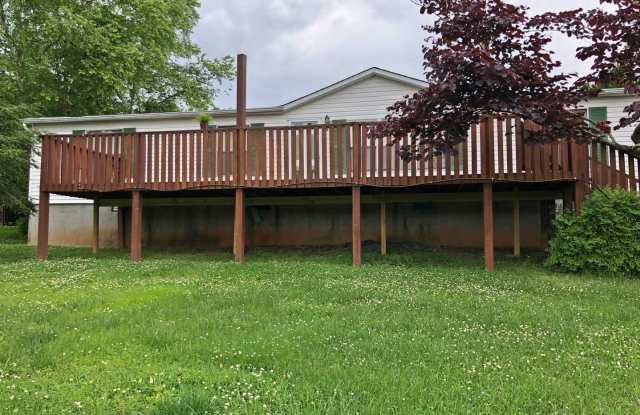 Peaceful Mountain Views & Country Living! photos photos Peaceful Mountain Views & Country Living! photos photos