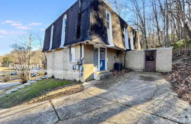 701 Summit Avenue photos photos