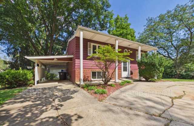 1323 Hilton Dr Gallery 2