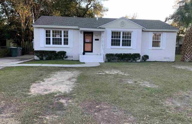 711 Hernandez St photos photos