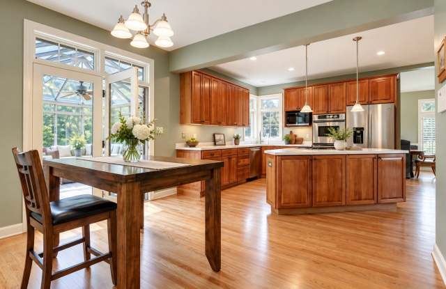 10901 Jillian Road Gallery 4
