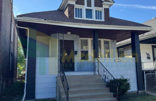 Updated Bungalow - 4Bed - Great location - near 114th  Michigan Ave - 133 East 114th Place, Chicago, IL 60628