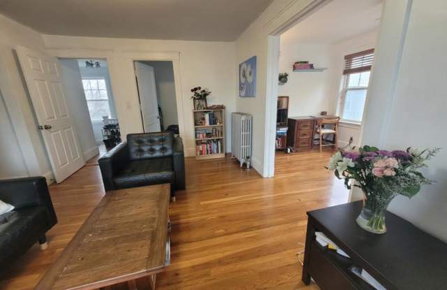 35 Underwood Ave. Gallery 3