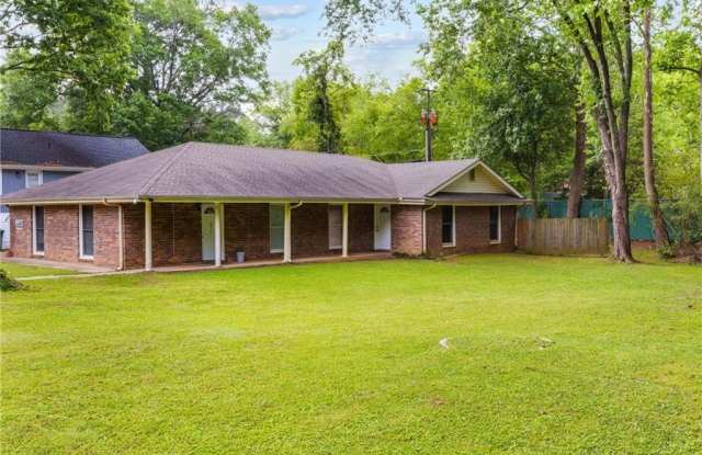 834 Wilson Circle SW photos photos
