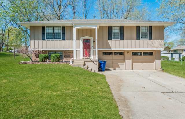 3001 Southwest 4 Street - 3001 Southwest 4th Street, Blue Springs, MO 64014