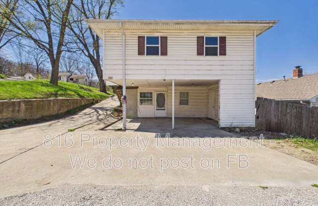 402 S Commercial photos photos