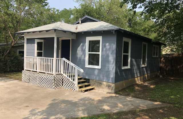 1113 Peak Street - 1113 Peak Street, Denton, TX 76201