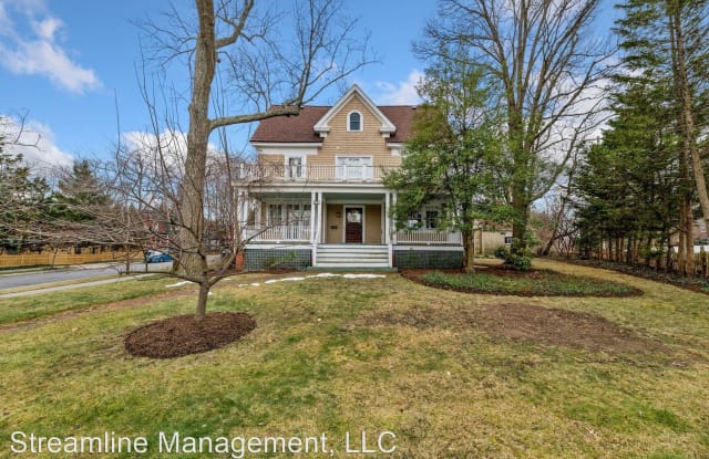 600 Cedar St NW - 600 Cedar Street Northwest, Washington, DC 20012