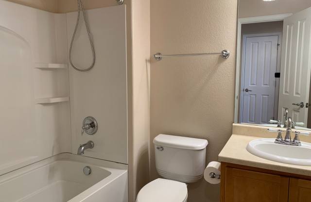 3 Bedroom Updated Townhouse in Fountain photos photos 3 Bedroom Updated Townhouse in Fountain photos photos