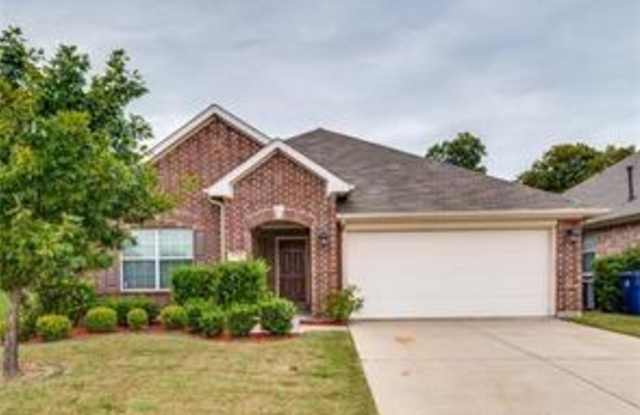 828 Creekside Drive Gallery 2