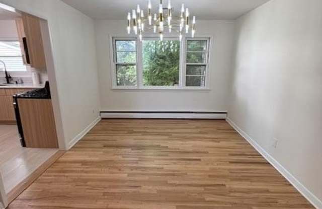 813 Roseld Avenue Gallery 4