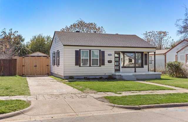 4520 Cowan Avenue Gallery 3