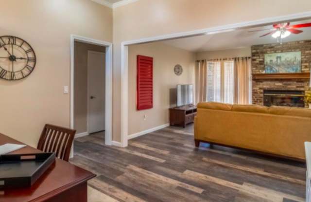 6308 S 1st Pl Gallery 4