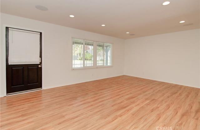 1742 Bayport Way Gallery 3