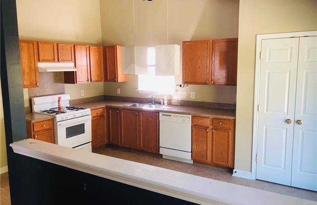 8628 Silver Falls Way Gallery 2