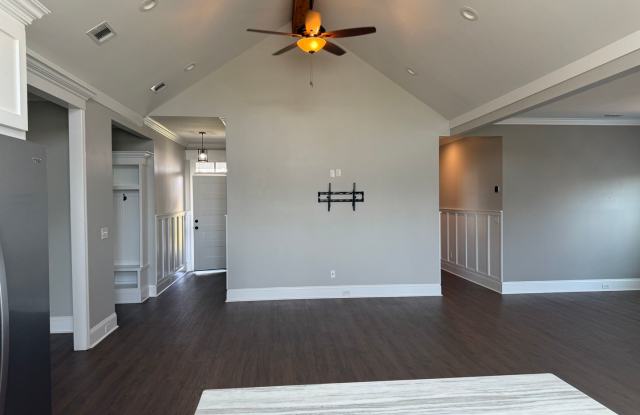 4 Bedroom 2 Bathroom Home in Lakeland - 25 Remington Lane, Lanier County, GA 31635