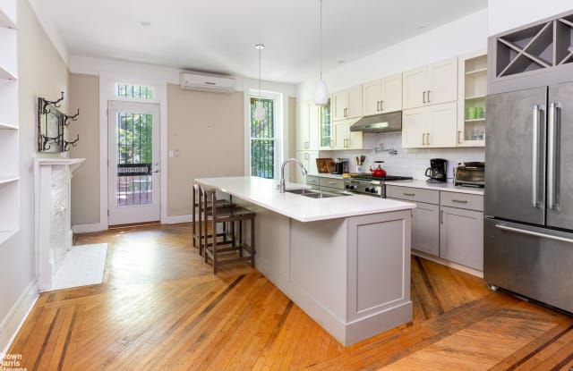 1046 Sterling Pl - 1046 Sterling Place, Brooklyn, NY 11213