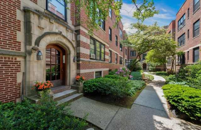 726 Hinman Avenue photos photos