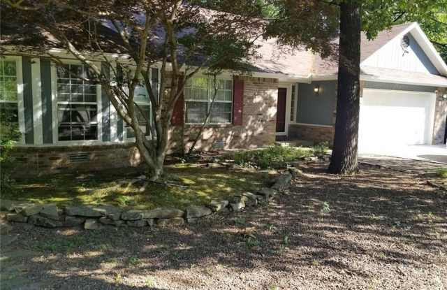 ***13765 Apple Lane*** - 13765 Apple Lane, Prairie Creek, AR 72756