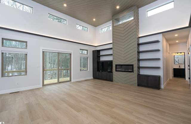 1846 Alpine Drive photos photos