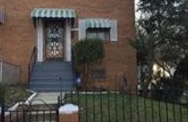 4901 FITCH PLACE NE - 4901 Fitch Place Northeast, Washington, DC 20019